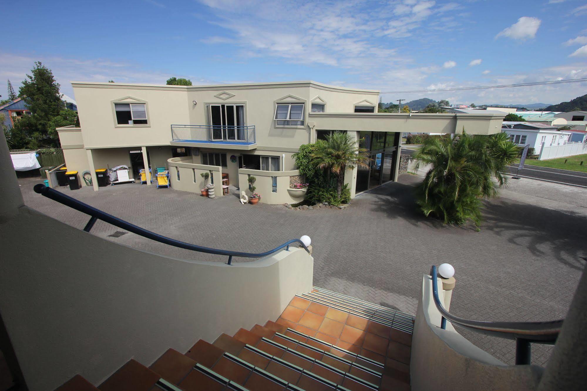 Breakers Motel Whangamata Buitenkant foto