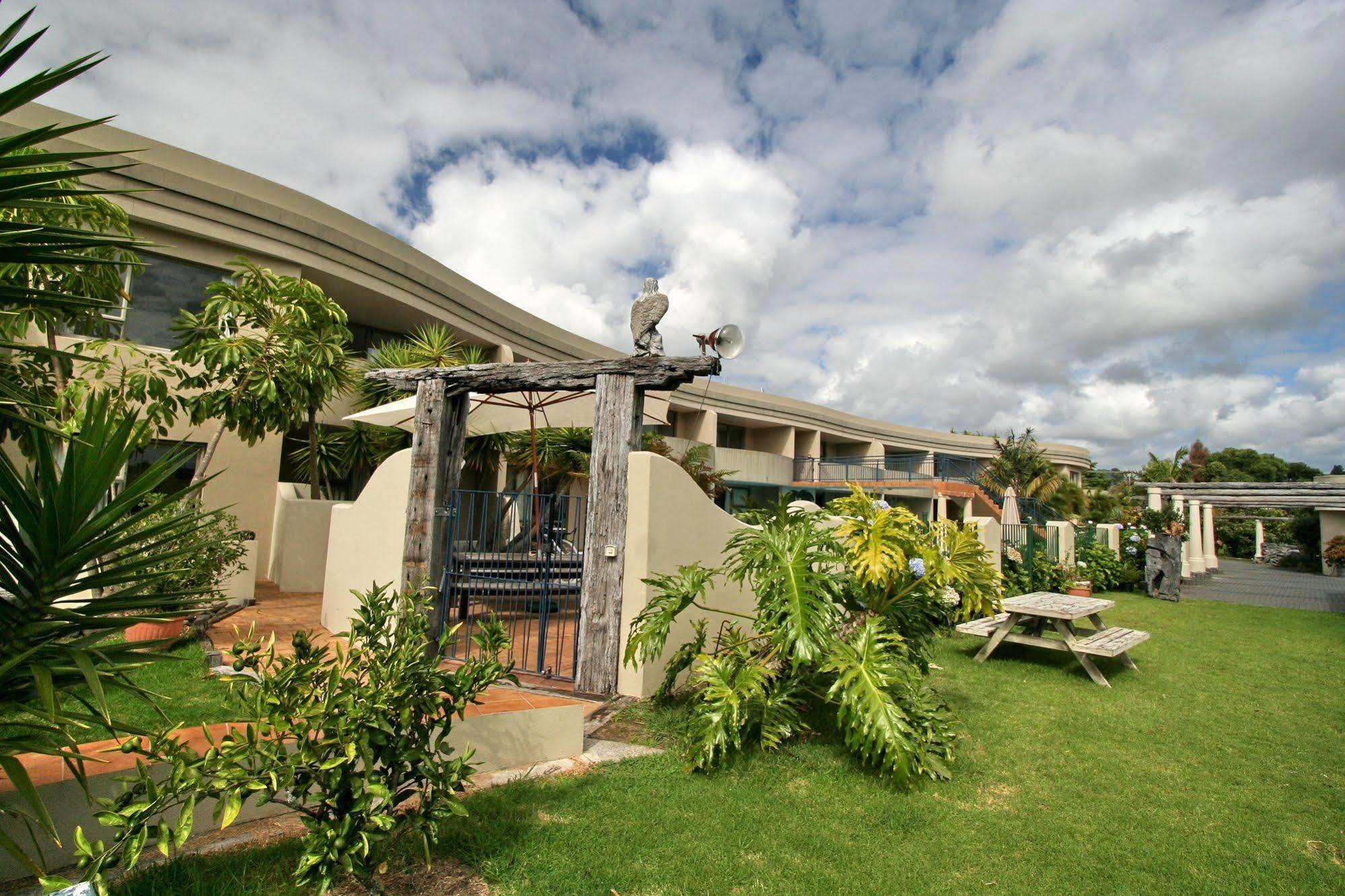 Breakers Motel Whangamata Buitenkant foto